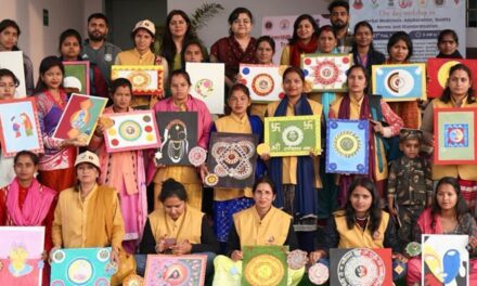 फीचर आर्टिकल:पतंजलि ने इंडियन रूरल आर्ट के माध्यम से स्वरोजगार को बढ़ावा देने का महत्वपूर्ण कदम उठाया: आचार्य बालकृष्ण
