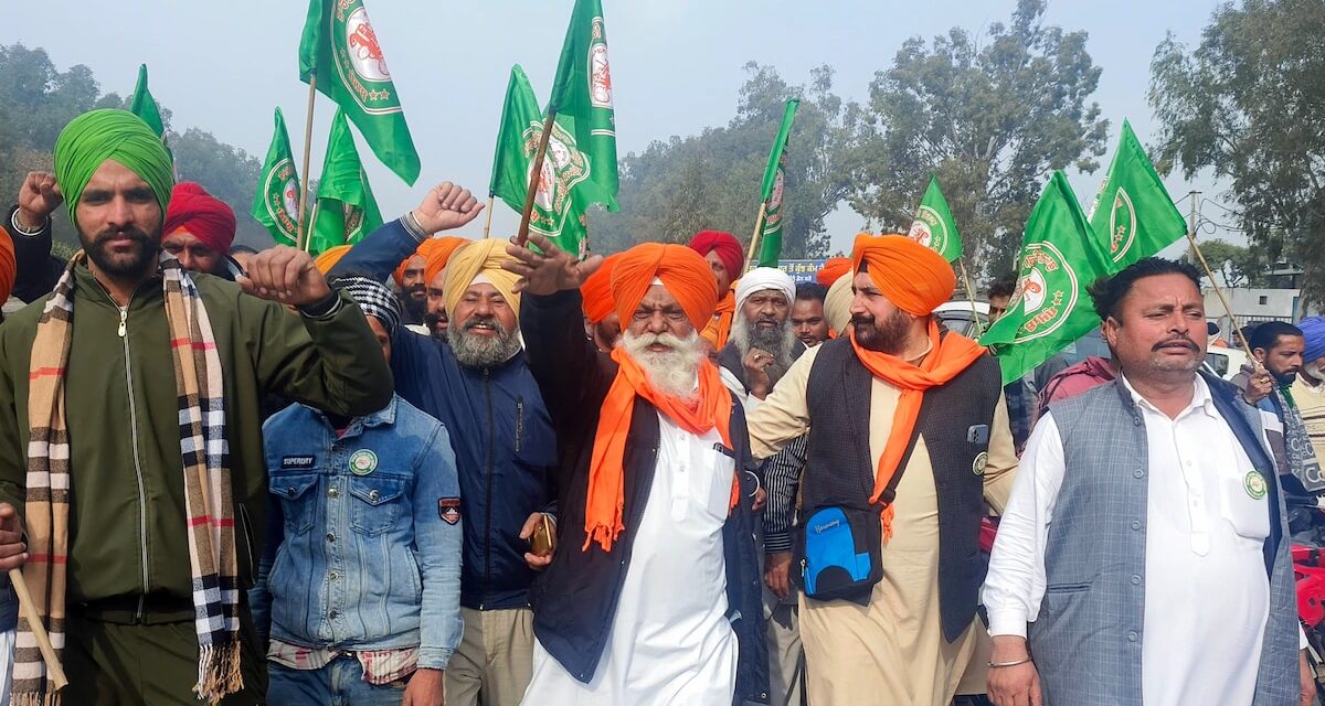 किसान आज देशभर में रोकेंगे रेल, पंजाब में 52 जगहों पर तैयारी; महिला किसान भी होंगी शामिल