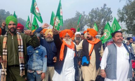 किसान आज देशभर में रोकेंगे रेल, पंजाब में 52 जगहों पर तैयारी; महिला किसान भी होंगी शामिल
