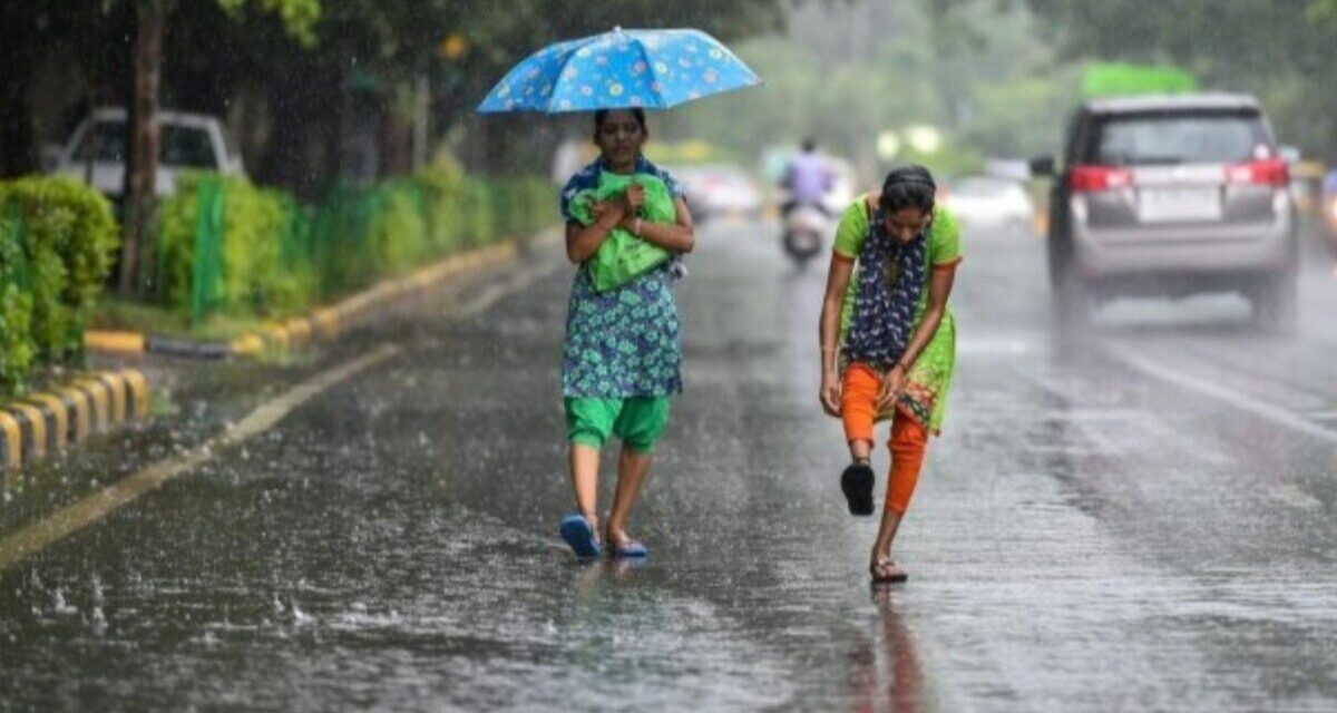 MP-झारखंड समेत इन राज्यों में आज गरज-चमक के साथ बरसेंगे बादल, जानें देशभर का मौसम