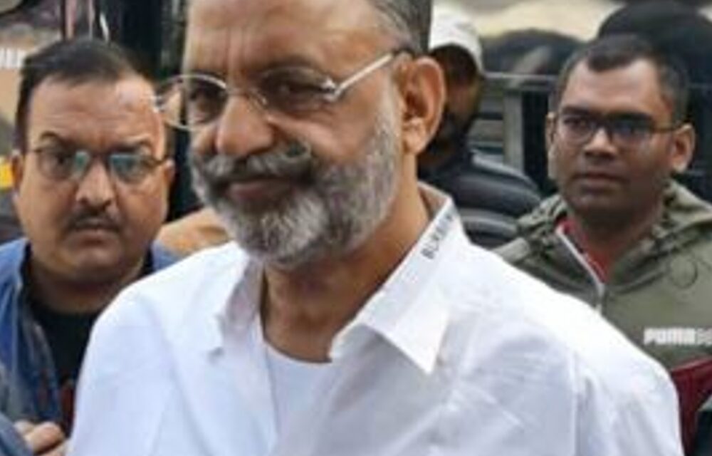 मुख्तार अंसारी की तबीयत फिर बिगड़ी:बांदा मेडिकल कॉलेज ले जाया गया; हालत गंभीर होने की खबर