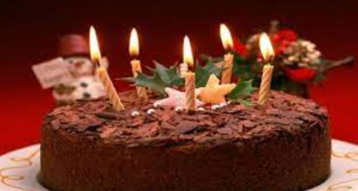 Cake खाने से 'बर्थडे गर्ल' की मौत, परिजनों ने ऑनलाइन किया था ऑर्डर
