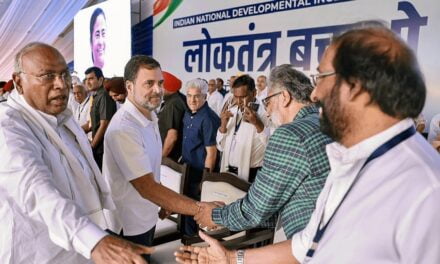 रामलीला मैदान में विपक्ष का महाजुटान, क्या अपने वोटरों को वापस ला पाएगी कांग्रेस?