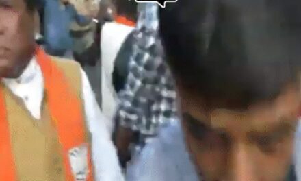क्या मणिपुर में भाजपा नेता पर हुआ हमला:लोगों की भीड़ ने BJP समर्थकों को दौड़ा-दौड़ाकर पीटा; जानिए वायरल VIDEO का सच