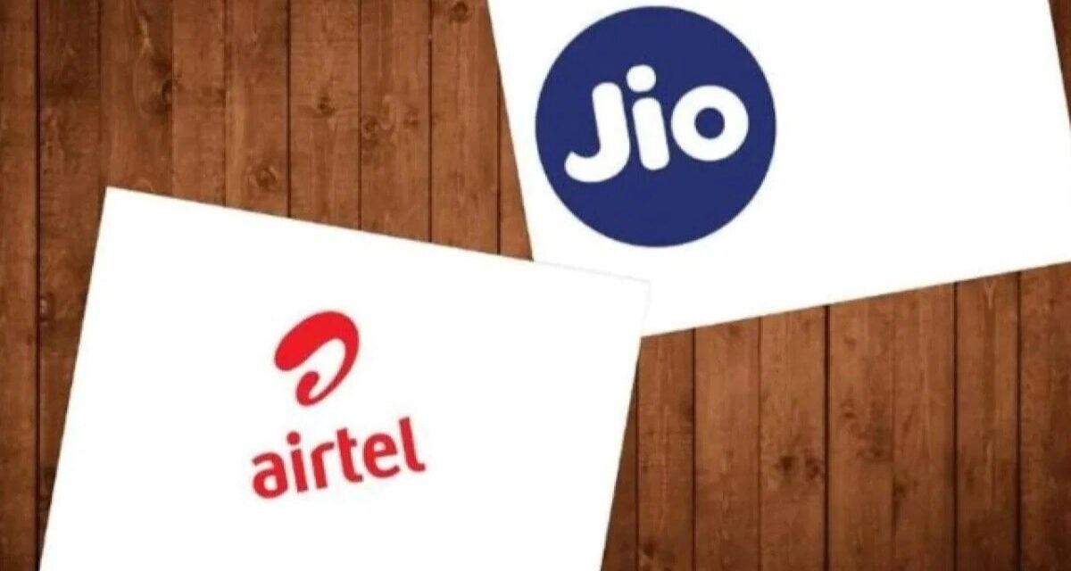 Jio और Airtel दे सकते हैं तगड़ा झटका, काफी महंगे हो सकते हैं रिचार्ज प्लान्स