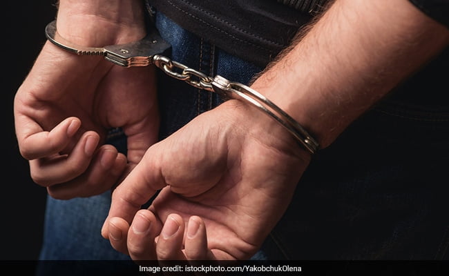 दिल्‍ली शराब नीति मामले में 17वीं गिरफ्तारी, चरणप्रीत सिंह 18 अप्रैल तक ED की रिमांड पर