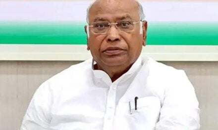 महाराष्ट्र कांग्रेस के कार्यकारी अध्यक्ष ने खड़गे को चिट्‌ठी लिखी:कहा