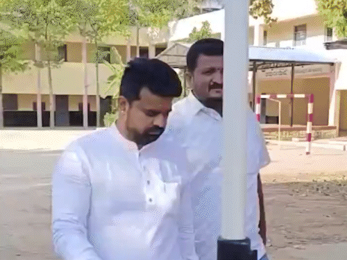 कर्नाटक का सबसे बड़ा सेक्स स्कैंडल:सैकड़ों ​वीडियो मिले, दावा