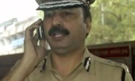 कांग्रेस नेता बोले-हेमंत करकरे को कसाब ने नहीं मारा था:उनकी हत्या RSS से जुड़े पुलिसवाले ने की; भाजपा बोली
