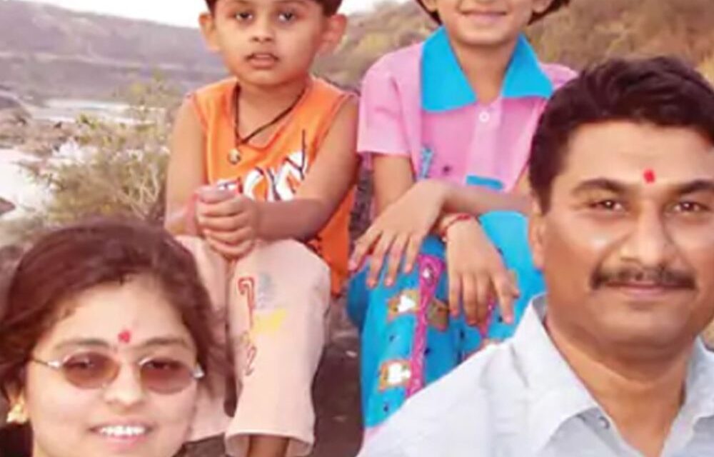 अमित जेठवा हत्याकांड में पूर्व बीजेपी सांसद समेत 7 बरी:RTI कार्यकर्ता की हाईकोर्ट के बाहर गोली मारकर कर दी गई थी हत्या