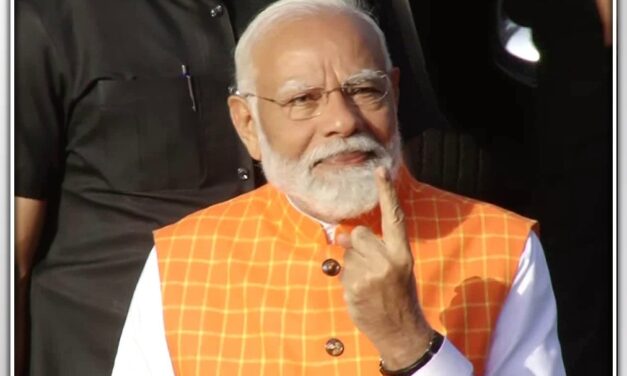 PM मोदी ने अहमदाबाद में डाला वोट, क्या कहा?