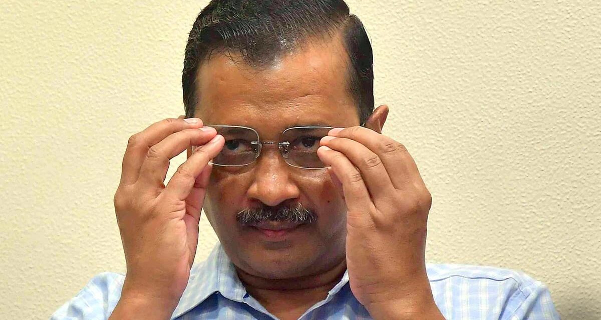 केजरीवाल की गिरफ्तारी के खिलाफ IPL मैच के दौरान नारेबाजी, AAP की छात्र इकाई के आधा दर्जन कार्यकर्ता हिरासत में