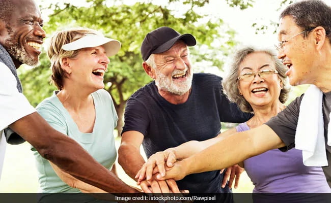 100 साल तक जीएंगे आप, अगर रोज सुबह उठकर करेंगे ये काम, रहेंगे हमेशा हेल्दी और फिट