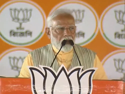 मोदी बोले-TMC, कांग्रेस और लेफ्ट के पाप एक जैसे:इसलिए INDI गठबंधन बनाया; कहा-गाड़ियां बिकवाएंगे, ये मोदी की गारंटी