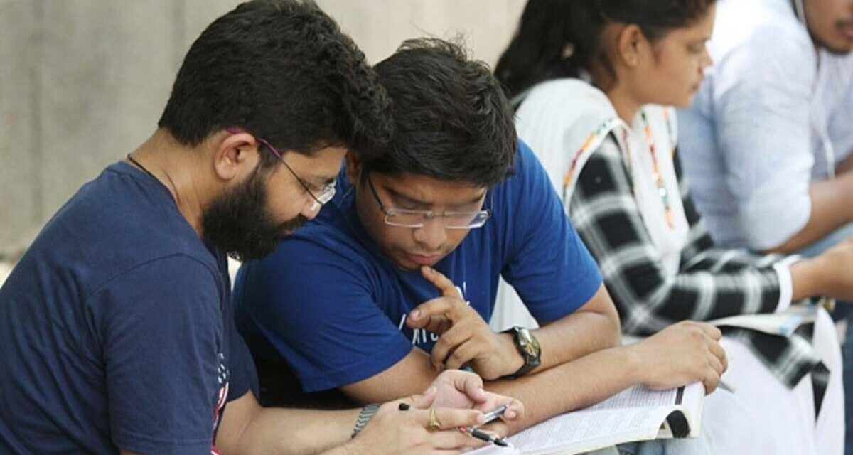 CUET परीक्षा में फेल हो गए या मनपसंद कॉलेज नहीं मिला तो क्या करें? ये हैं बेस्ट ऑप्शन