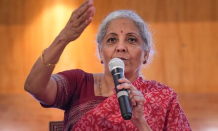 'उग्र वामंपथी तर्कों का सहारा ले रहे हैं राहुल गांधी…' बोलीं मंत्री निर्मला सीतारमण
