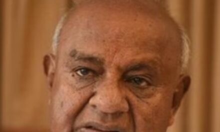 भास्कर ओपिनियन:पोते प्रज्वल के मामले में एक महीने की नींद के बाद जागे देवगौडा