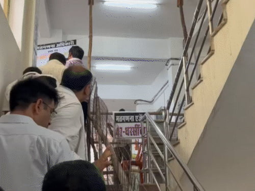 छत्तीसगढ़ की 11 लोकसभा सीटों पर काउंटिंग जारी:कोरबा में कांग्रेस आगे; भूपेश बघेल ने की EVM बदलने की शिकायत