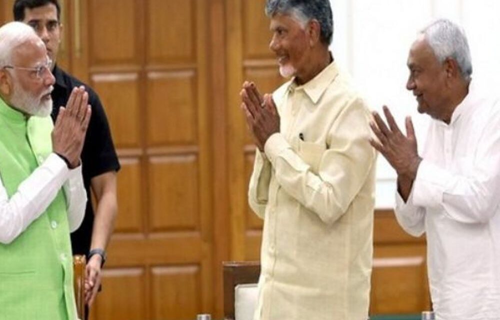 10 साल बाद फिर गठबंधन सरकार का दौर:​​​​​​​अबतक 31 साल रहीं गठबंधन सरकारें, आर्थिक सुधार हुआ, लेकिन सहयोगियों के रुठने-मनाने से जूझती रहीं