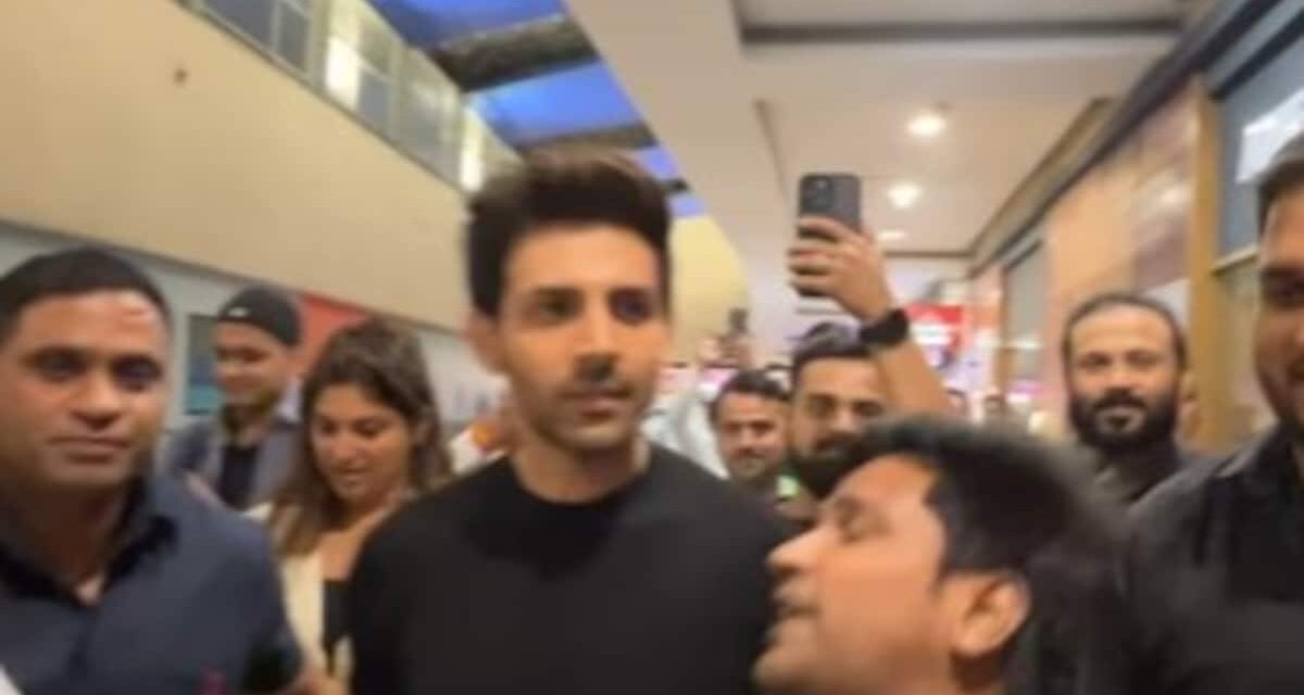 कौन है ये शख्स जो खा गया कार्तिक आर्यन के आम, अब चंदू चैंपियन के साथ वायरल हो रहा वीडियो