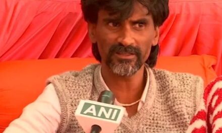मनोज जारंगे फिर आमरण अनशन पर बैठे:बोले