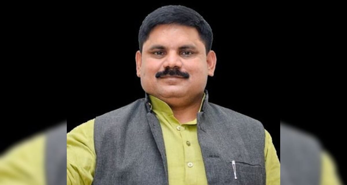 मोदी कैबिनेट में शामिल बिहार के बीजेपी नेता सतीश चंद्र दुबे गन्ना किसानों के मुद्दों को लेकर रहे हैं मुखर
