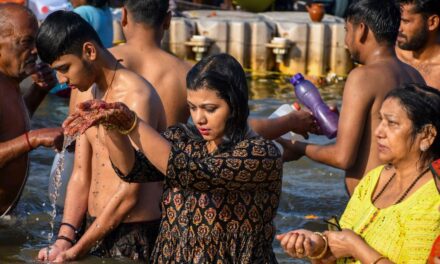 गंगा दशहरा आज, पवित्र नदी में नहीं कर पाए स्नान तो जरूर करें ये एक काम