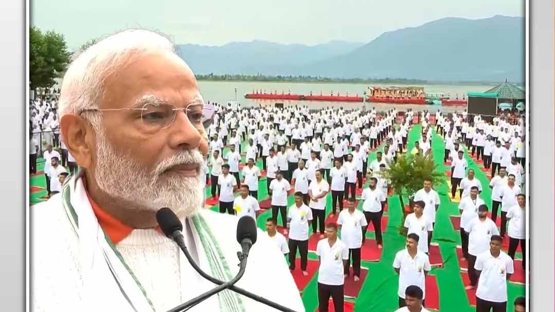 श्रीनगर में PM मोदी का योग पर बयान