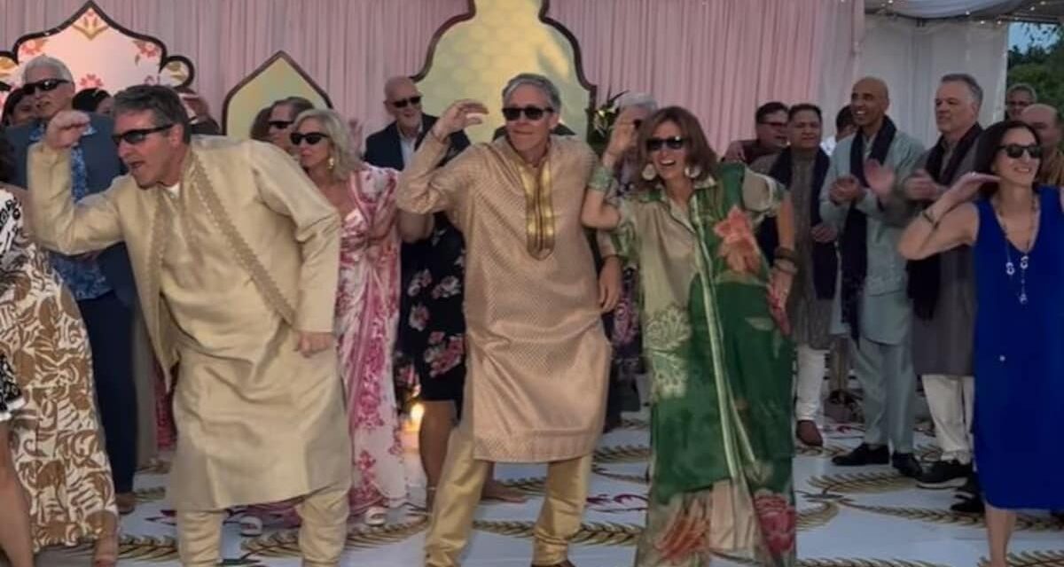इटली से आए बारातियों ने देसी शादी में लगाया डांस का तड़का, ‘काला चश्मा’ पर ठुमके लगाकर लूट ली महफिल