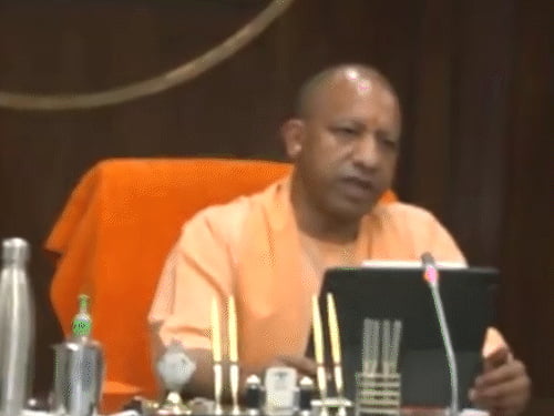 पेपर लीक पर योगी सरकार का बड़ा फैसला:अध्यादेश को कैबिनेट की मंजूरी, एक करोड़ जुर्माना, उम्रकैद तक की सजा