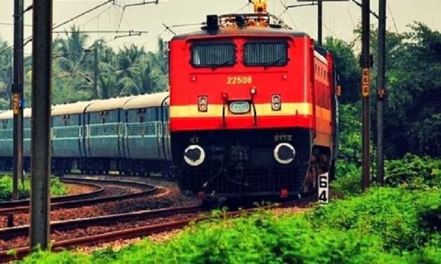 रेलयात्रियों को पसंद आ रहीं स्पेशल ट्रेनें! रेलवे ने बढ़ाई इन गाड़ियों की परिचालन अवधि
