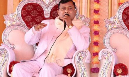 हाथरस हादसा, पटना में भोले बाबा के खिलाफ केस:सिविल कोर्ट में बीजेपी नेता ने दर्ज कराया, भगदड़ में 123 लोगों की मौत हुई