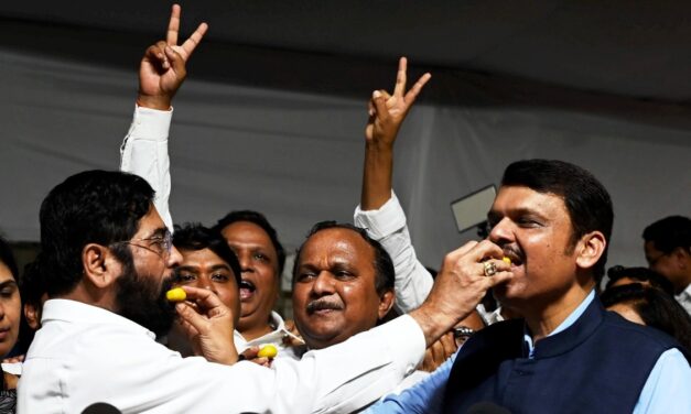 MVA गुट में क्रॉस वोटिंग का महायुति को हुआ फायदा, महाराष्ट्र MLC चुनाव में ऐसे हुआ 'खेला'