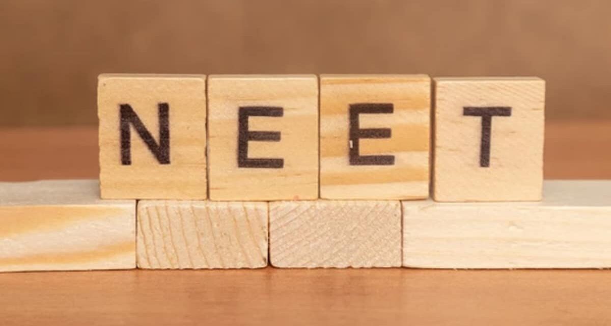NEET UG 2024: सुप्रीम कोर्ट आज नीट मामले में कर रहा सुनवाई, 40 मामले परीक्षा रद्द करने को लेकर