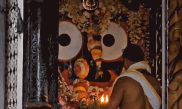 जगन्नाथ मंदिर में 46 साल बाद खजाना निकला:भीतरी रत्न भंडार में सोने से भरी 4 अलमारी, 3 संदूक मिले; भारी इतने कि हिले तक नहीं