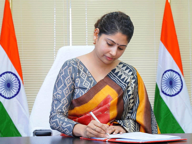 IAS अधिकारी ने UPSC के विकलांगता कोटे पर उठाए सवाल:तेलंगाना की स्मिता सभरवाल बोलीं