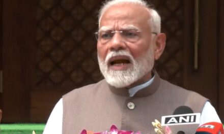 मोदी बोले-प्रधान में तीखी बहस, संसद की कार्यवाही के टॉप VIDEO
