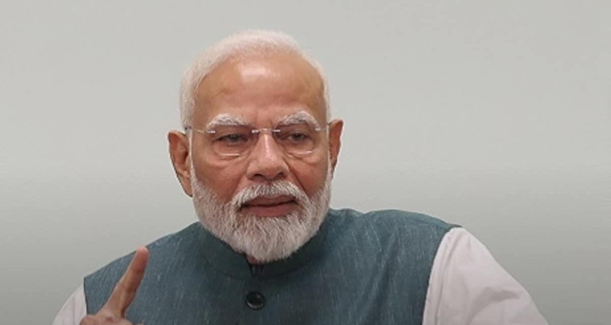 PM मोदी ने पुतिन से फोन पर की बात, रूस-यूक्रेन जंग रोकने के लिए कहा