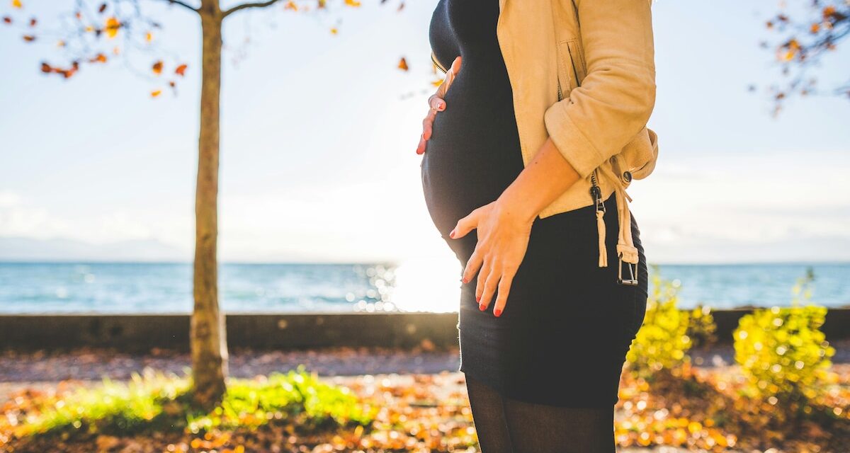 Pregnancy During Period: सावधान, पीरियड्स में भी हो सकते हैं प्रेगनेंट! जानिए पीरियड के दौरान संबंध बनाना है कितन
