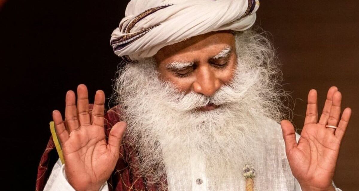 सद्गुरु जग्गी वासुदेव ने बताया भीगे बादाम को खाने से पहले ये चीज कर लें, फिर कैंसर का खतरा हो जाएगा