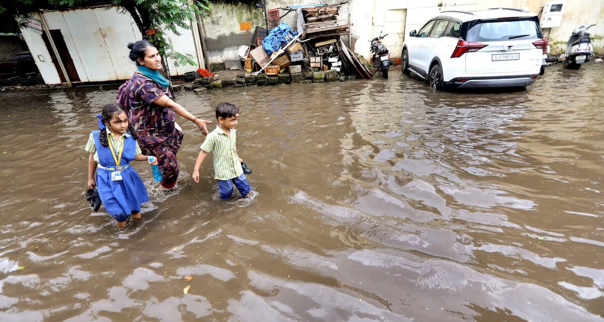 MP-UP और राजस्थान सहित इन राज्यों में भारी बारिश की चेतावनी, जानिए आपके यहां कैसा रहेगा मौसम