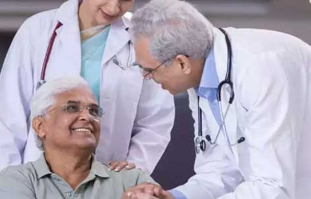 70+ के सभी लोगों को मिलेगा आयुष्मान योजना का लाभ:5 लाख तक मुफ्त इलाज, 4.5 करोड़ परिवार आएंगे; BJP ने घोषणाप