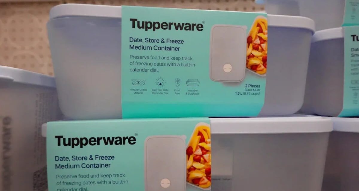गिरती बिक्री और कर्ज़ से जूझते ‘रसोई के राजा’ Tupperware ने दाखिल की दिवालिया होने की अर्ज़ी