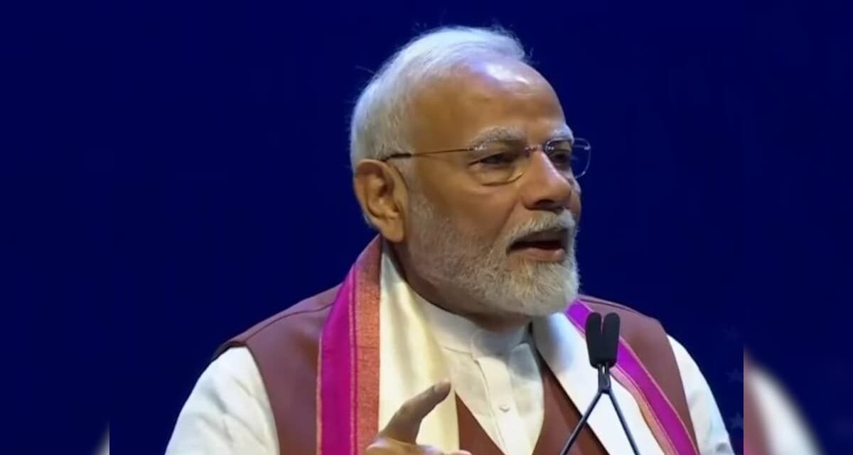 पीएम मोदी ने अमेरिका में बसे भारतीयों को AI का नया अर्थ बताया तो लगे जोरदार नारे
