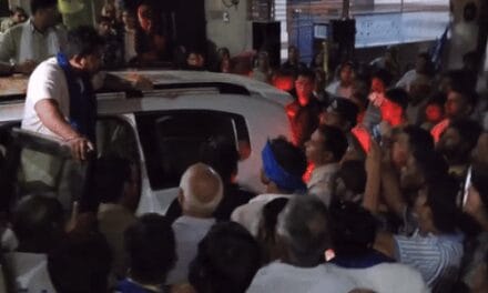 हरियाणा में दुष्यंत चौटाला-चंद्रशेखर के काफिले पर हमला:ASP सांसद की कार का शीशा टूटा; पूर्व डिप्टी CM