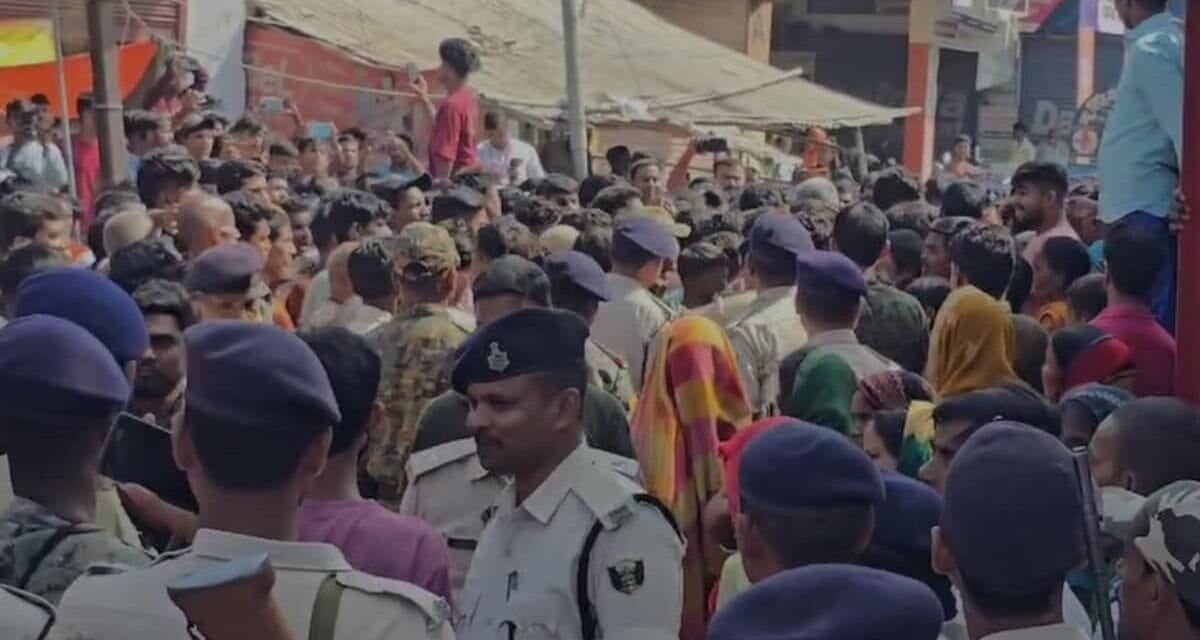 गोपालगंज में युवक की मौत के बाद बवाल, आक्रोशित लोगों ने किया थाने का घेराव; बंद कराया बाजार