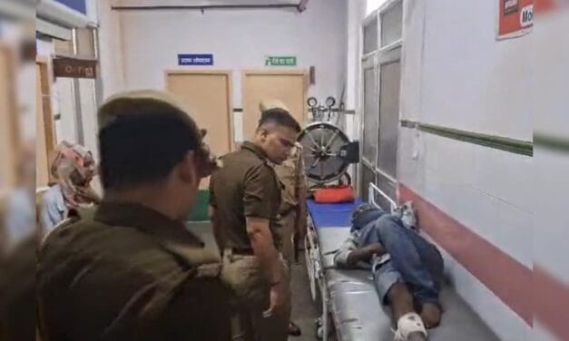 ”अब चोरी की तो..”: संभल में एनकाउंटर में घायल मंदिरों के घंटे चुराने के आरोपी को एसपी ने दी चेतावनी