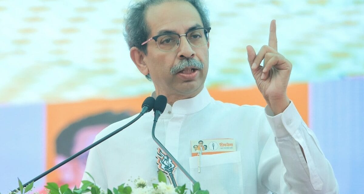 हेलिकॉप्टर की जांच के बाद अब उद्धव ठाकरे का काफिला रोका, जानें कब और कहां हुआ वाकया