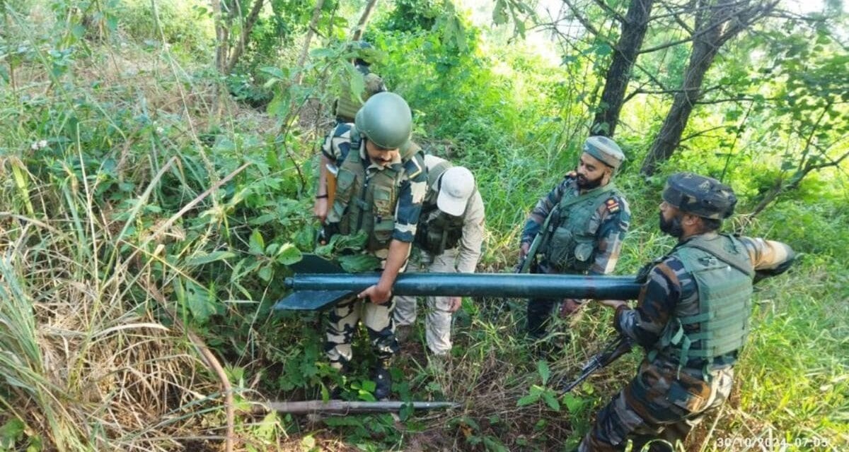 शोपियां में आतंकियों के सीक्रेट ठिकाने को सुरक्षा बलों ने किया ध्वस्त, मौके से भाग चुके थे आतंकी