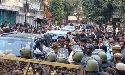 उदयपुर में स्थिति अब भी तनावपूर्ण,  सिटी पैलेस के बाहर भारी पुलिस बल तैनात